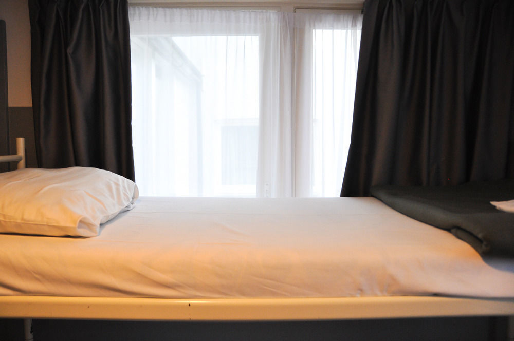 แทรเวล โฮเต็ล อัมสเตอร์ดัม Hotel ภายนอก รูปภาพ