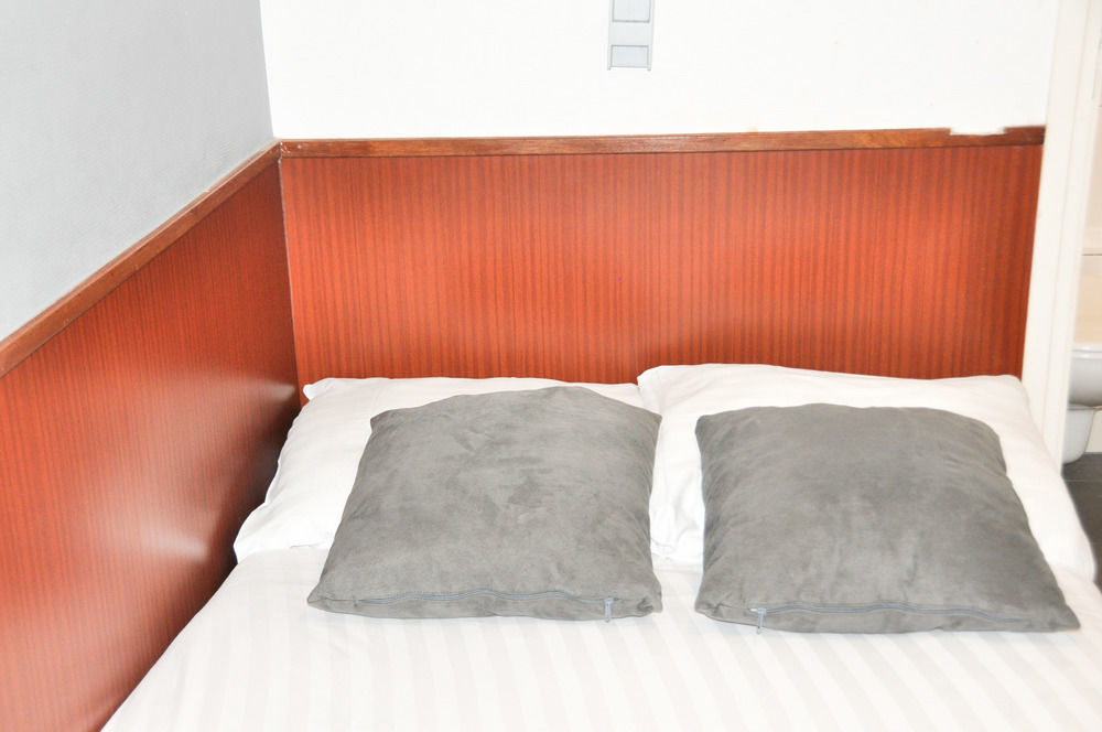 แทรเวล โฮเต็ล อัมสเตอร์ดัม Hotel ภายนอก รูปภาพ